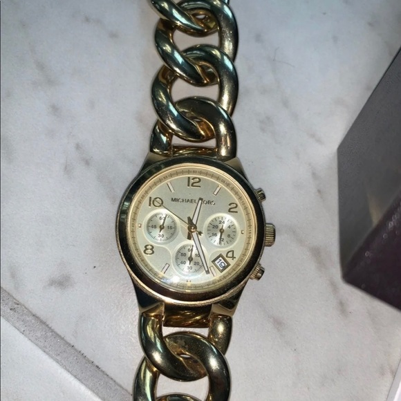 Michael Kors Chain Gold Watch
